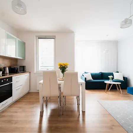 - Near Sky Tower - Private Parking アパート