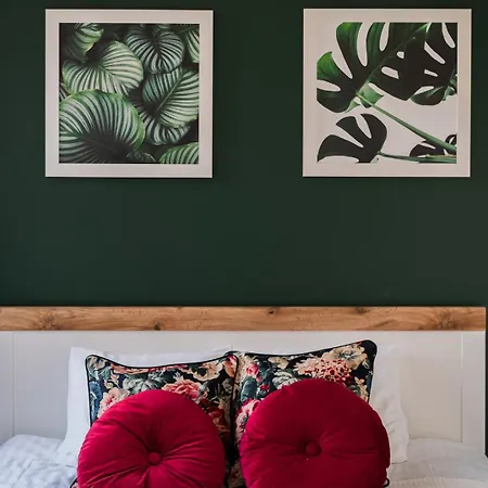 アパート - Near Sky Tower - Private Parking ヴロツワフ