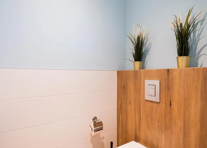 - Near Sky Tower - Private Parking Apartment *